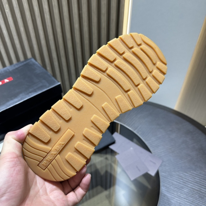PRAD* SNEAKERS P223