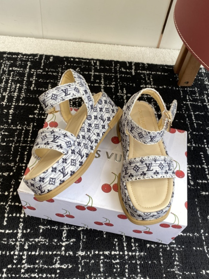 L&V sandal 228