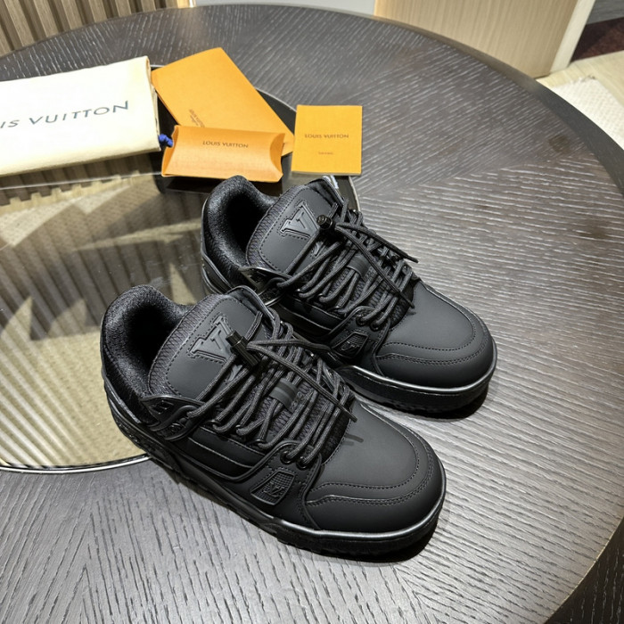 LV snekaers L0000467