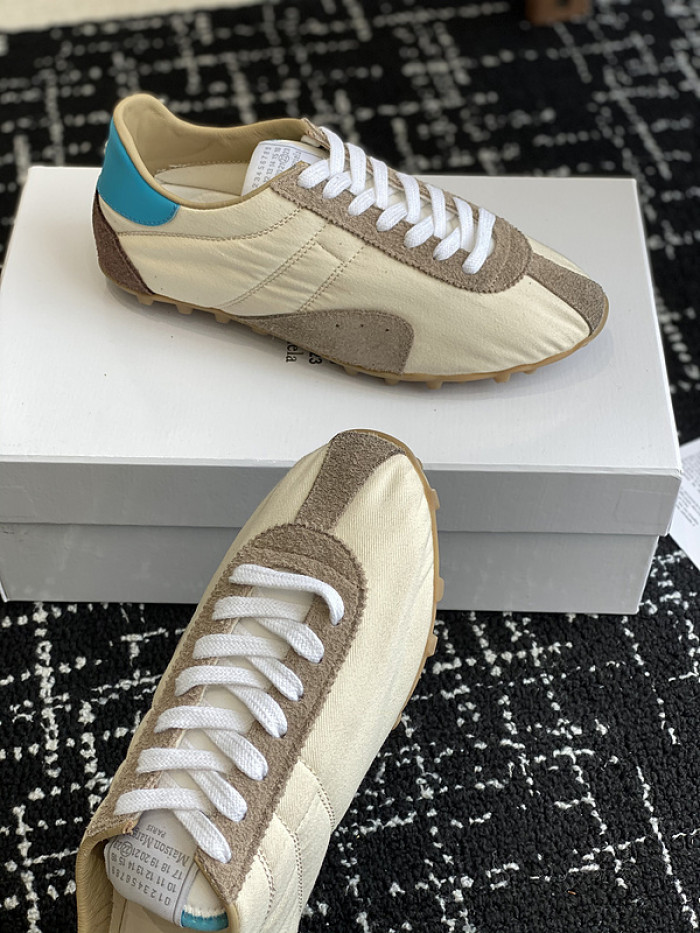 MAISON MARGIELA CALFSKIN S57WS0256