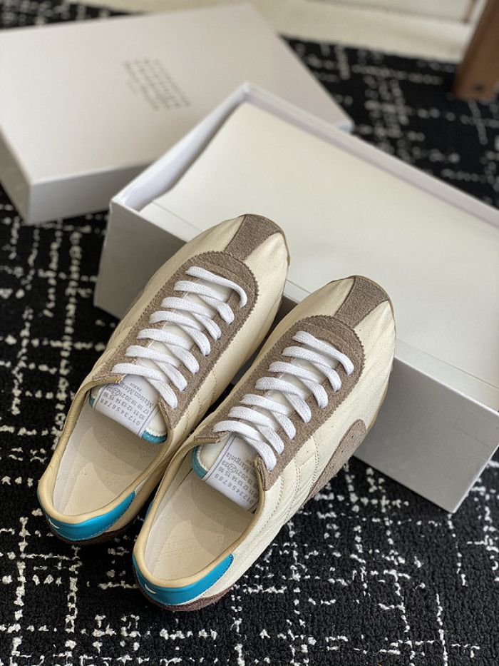 MAISON MARGIELA CALFSKIN S57WS0256