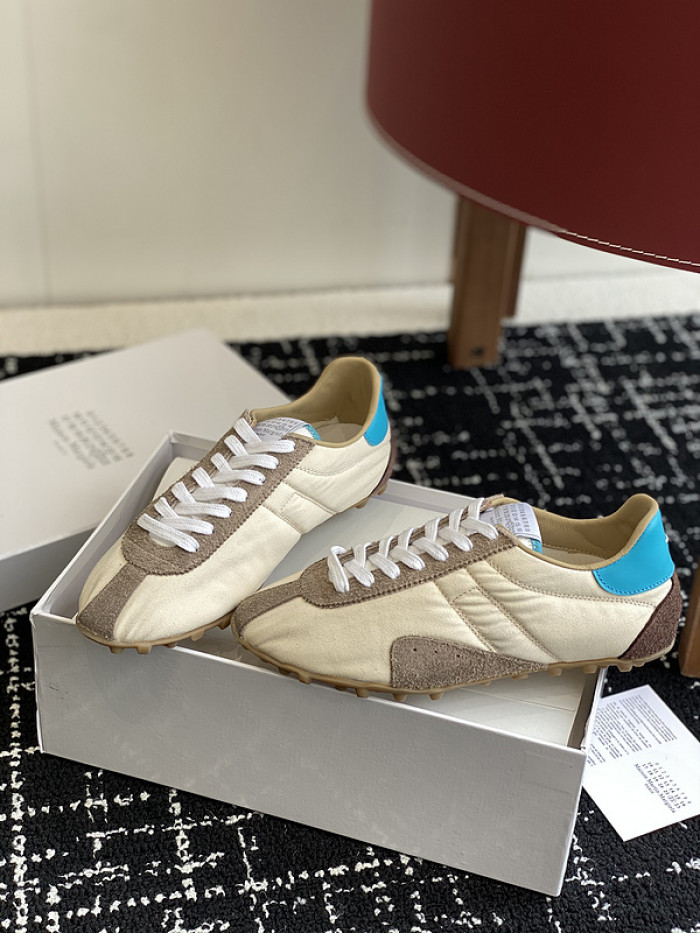 MAISON MARGIELA CALFSKIN S57WS0256
