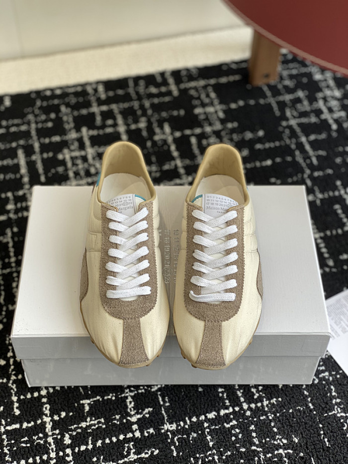 MAISON MARGIELA CALFSKIN S57WS0256