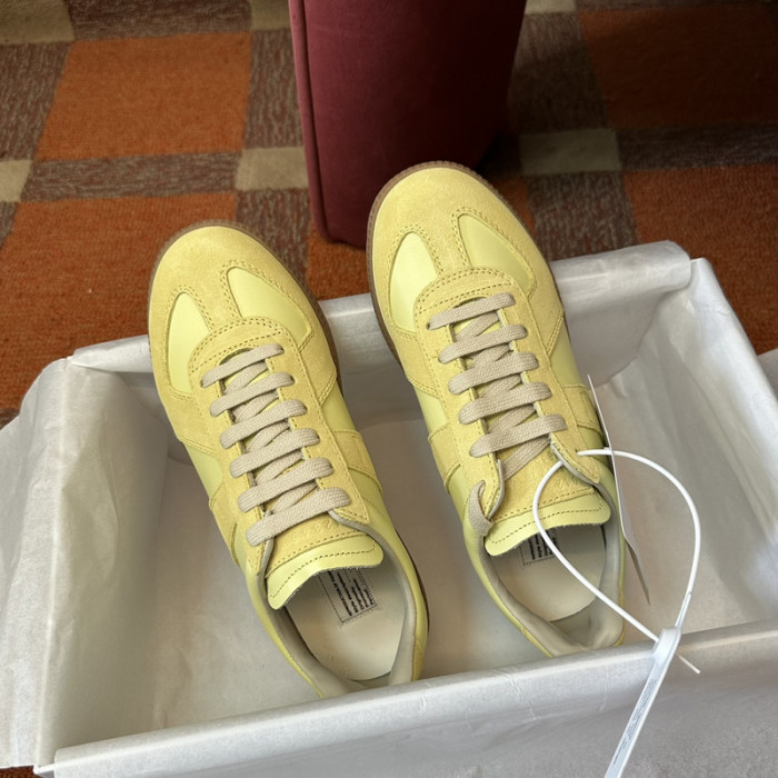 MAISON MARGIELA CALFSKIN S57WS0250
