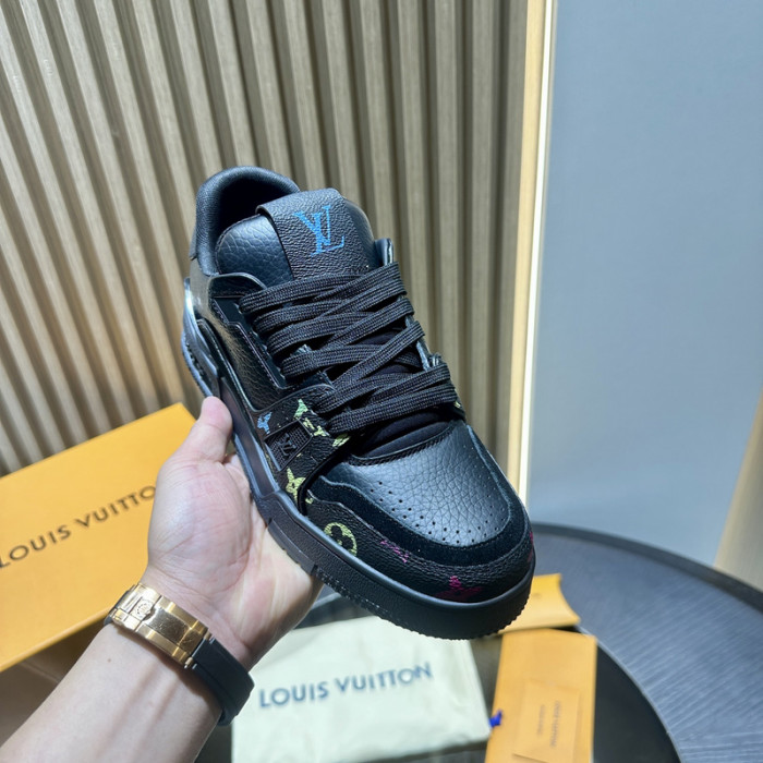 LV snekaers L0000522