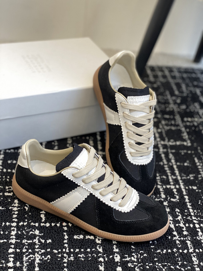 MAISON MARGIELA CALFSKIN S57WS0259