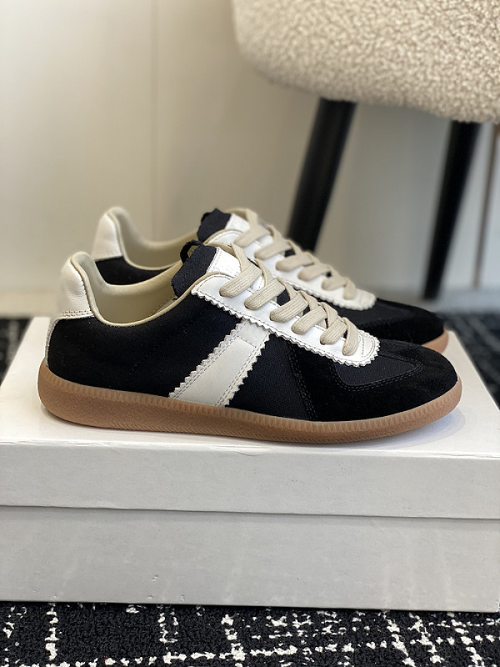 MAISON MARGIELA CALFSKIN S57WS0259