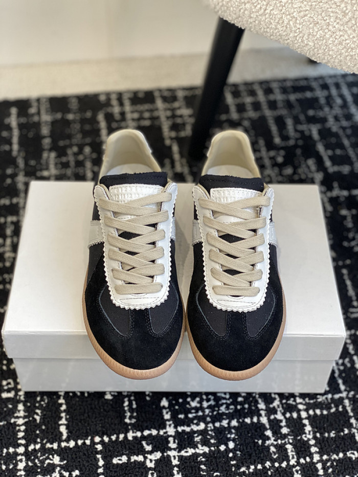 MAISON MARGIELA CALFSKIN S57WS0259