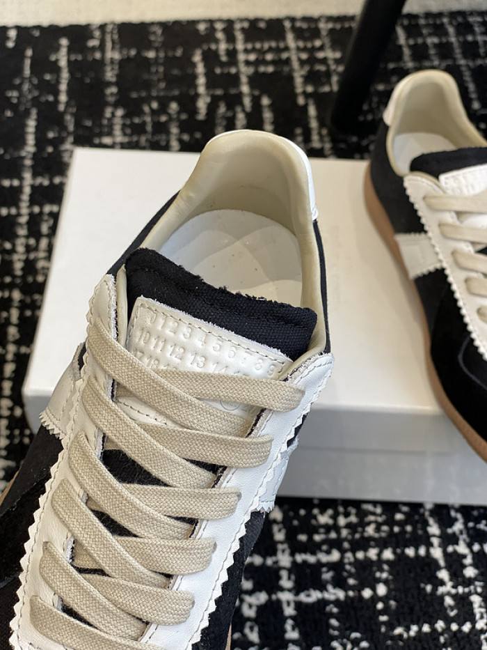MAISON MARGIELA CALFSKIN S57WS0259