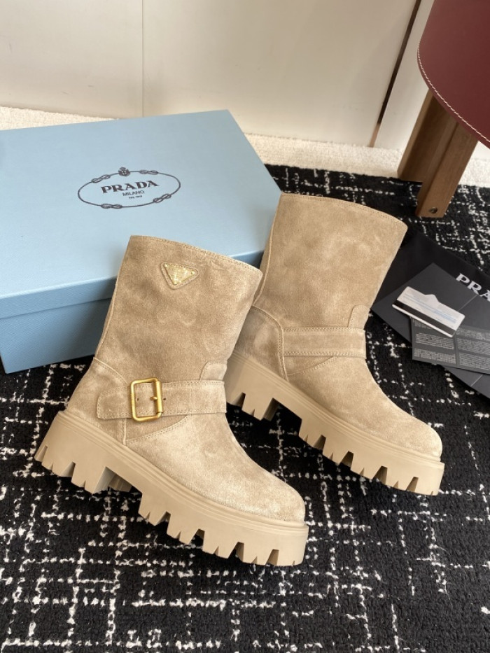 PRAD* boots P225