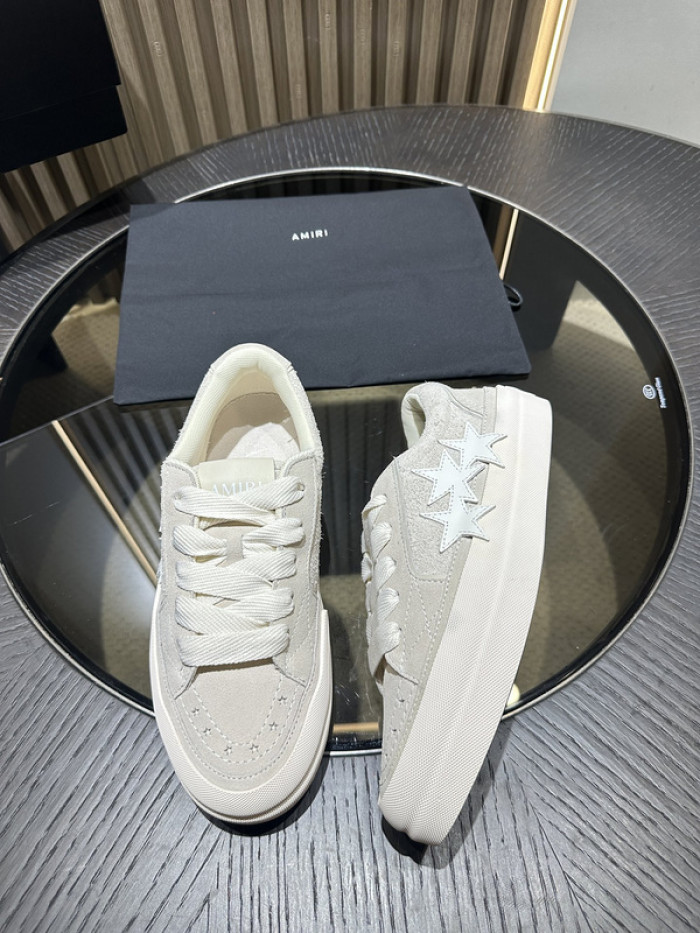 A*iri Sneakers AM195