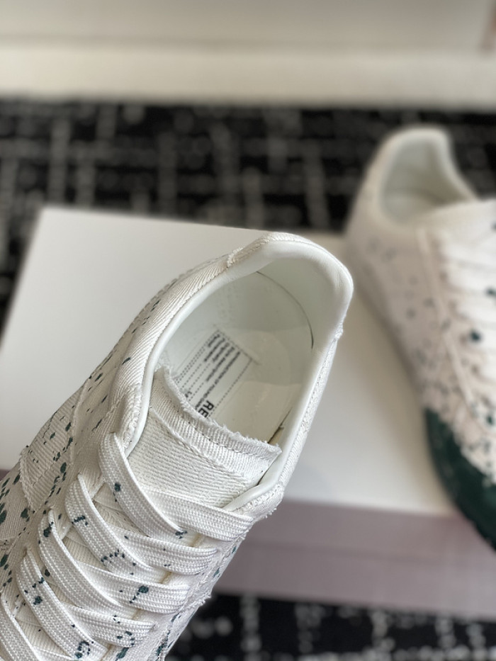 MAISON MARGIELA CALFSKIN S57WS0337