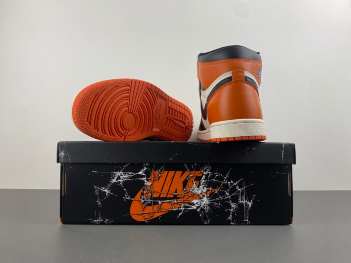 Air Jordan 1 Retro High OG Shattered Backboard DZ5485-008