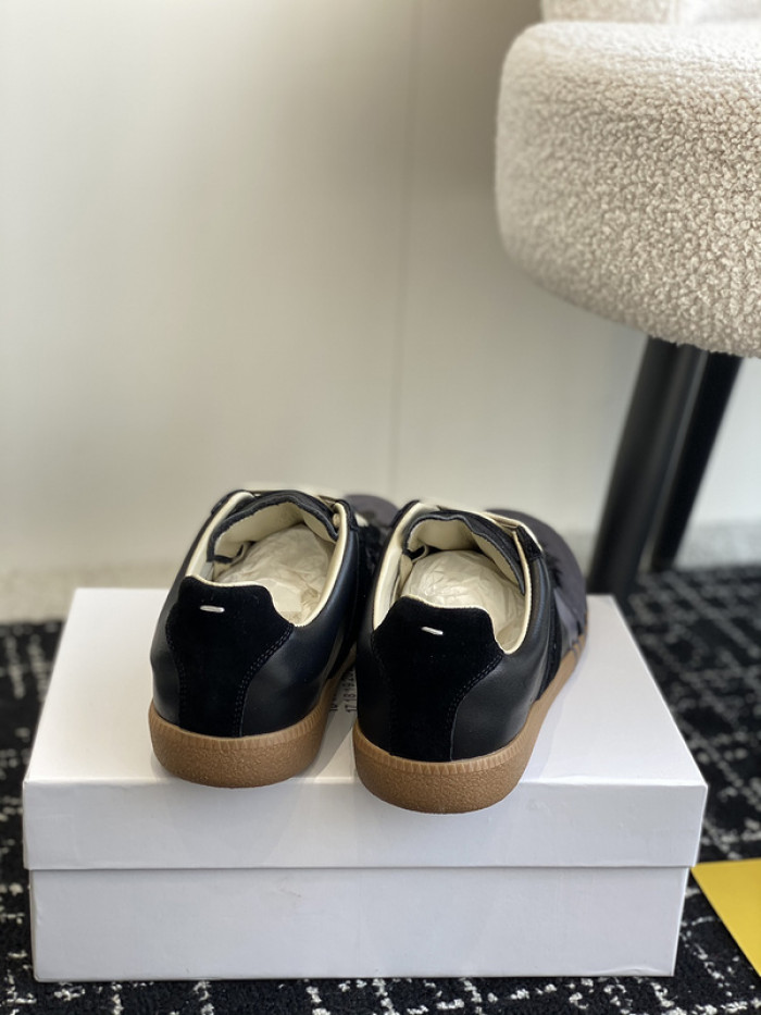 MAISON MARGIELA CALFSKIN S57WS0285