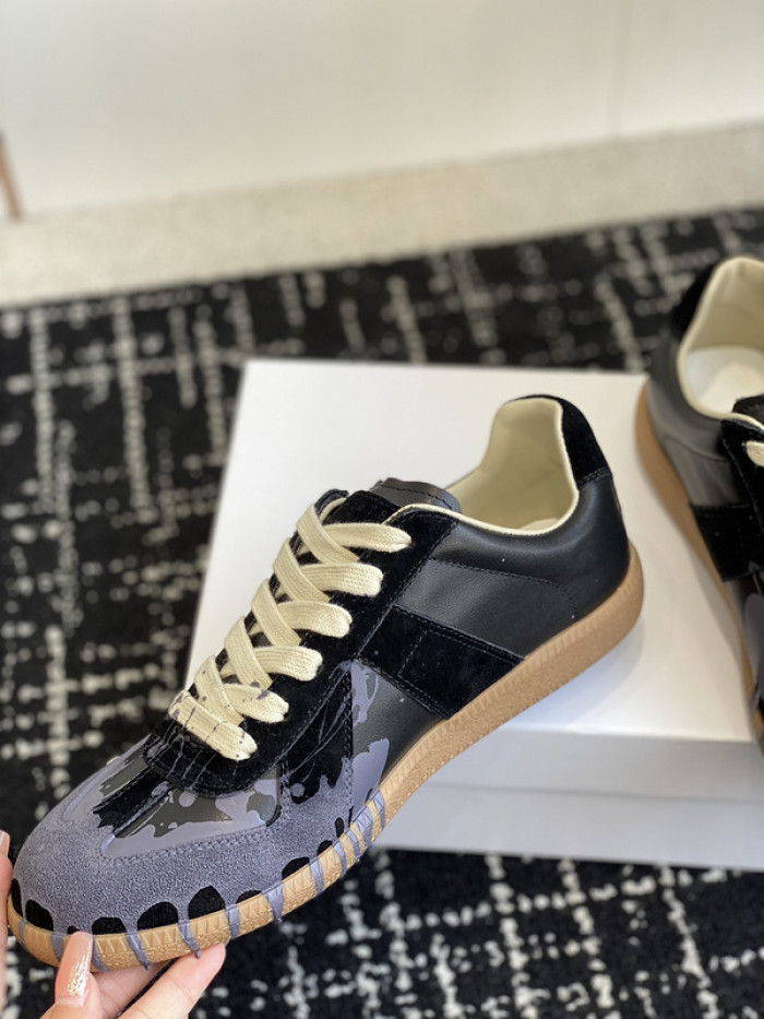 MAISON MARGIELA CALFSKIN S57WS0285