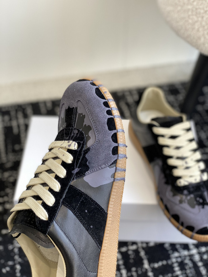 MAISON MARGIELA CALFSKIN S57WS0285