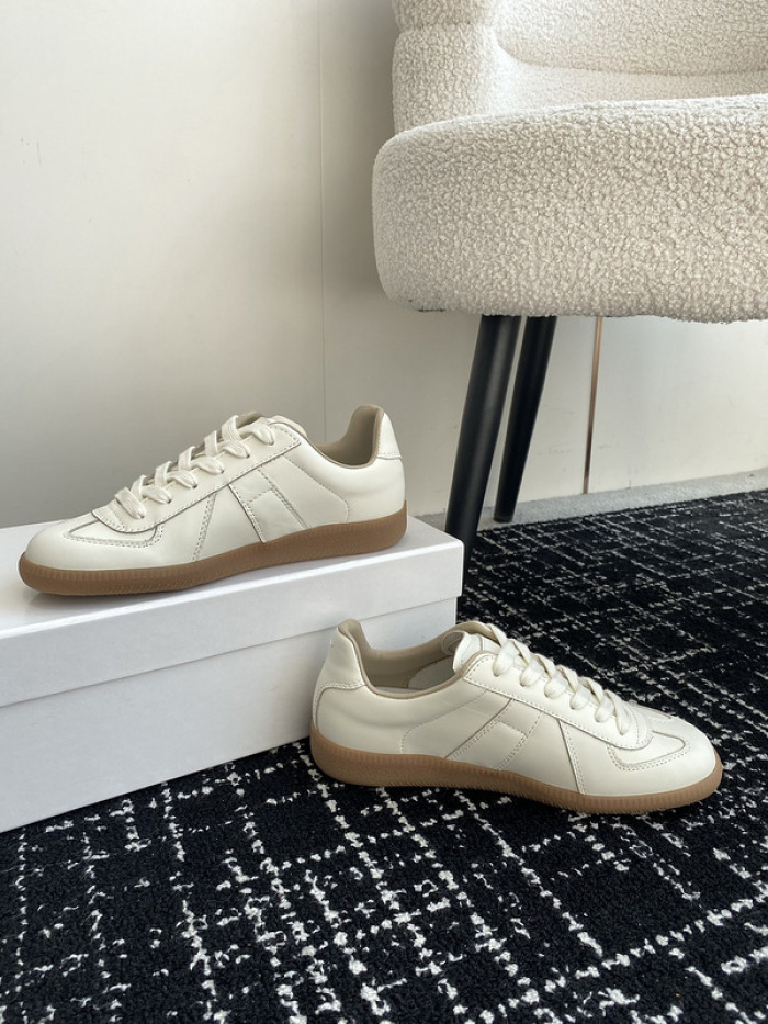 MAISON MARGIELA CALFSKIN S57WS0268