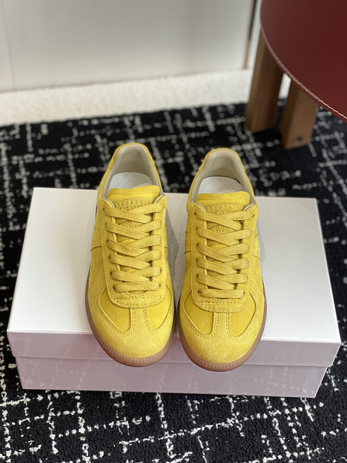 MAISON MARGIELA CALFSKIN S57WS0328