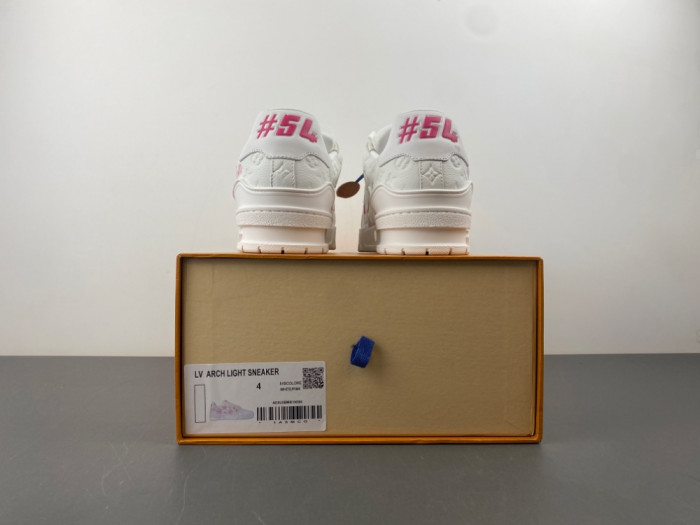 LV snekaers L0000563