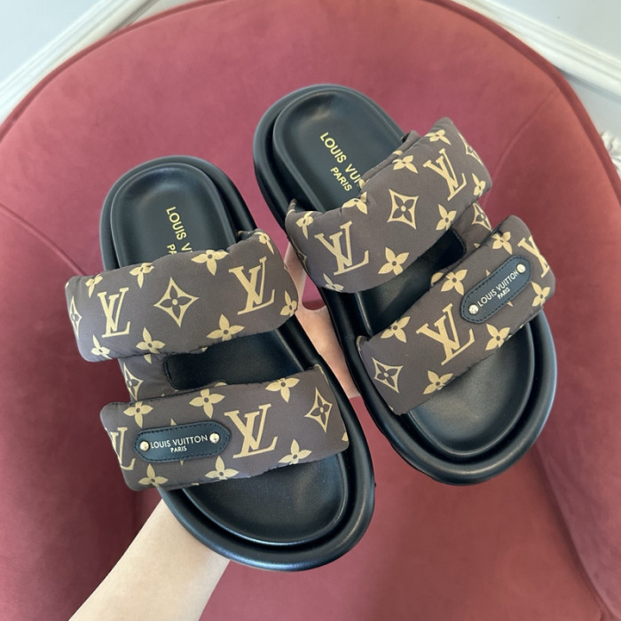 L&V sandal 136