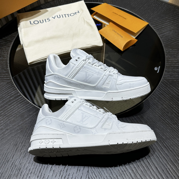 LV snekaers L0000564