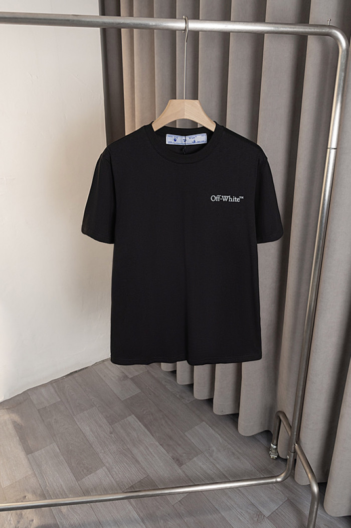 OFF WH1TE T-SHIRT W012
