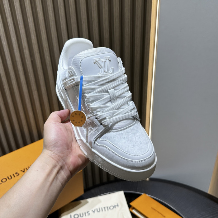 LV snekaers L0000564