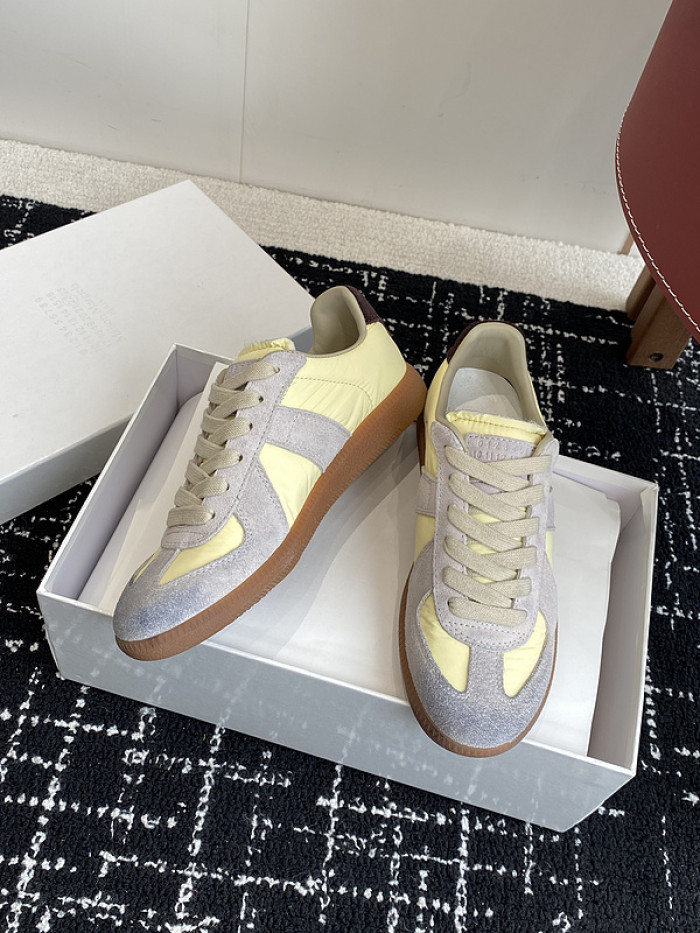 MAISON MARGIELA CALFSKIN S57WS0308