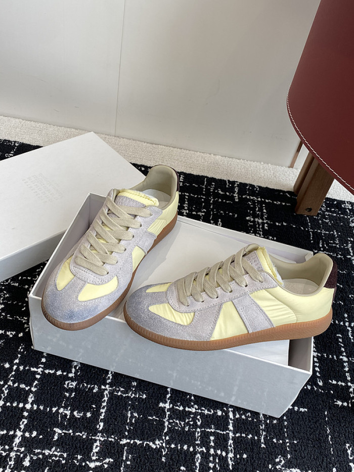 MAISON MARGIELA CALFSKIN S57WS0308