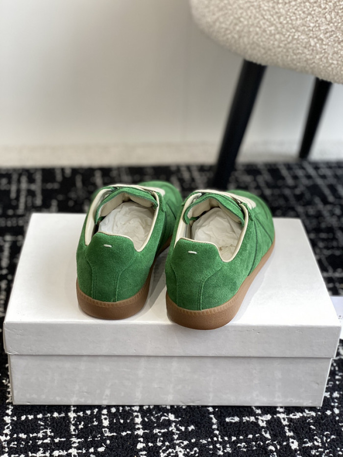 MAISON MARGIELA CALFSKIN S57WS0277