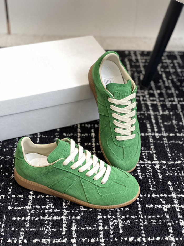 MAISON MARGIELA CALFSKIN S57WS0277