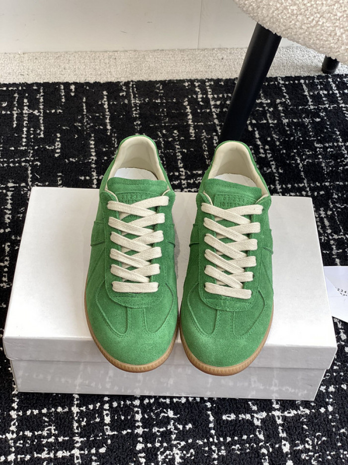 MAISON MARGIELA CALFSKIN S57WS0277