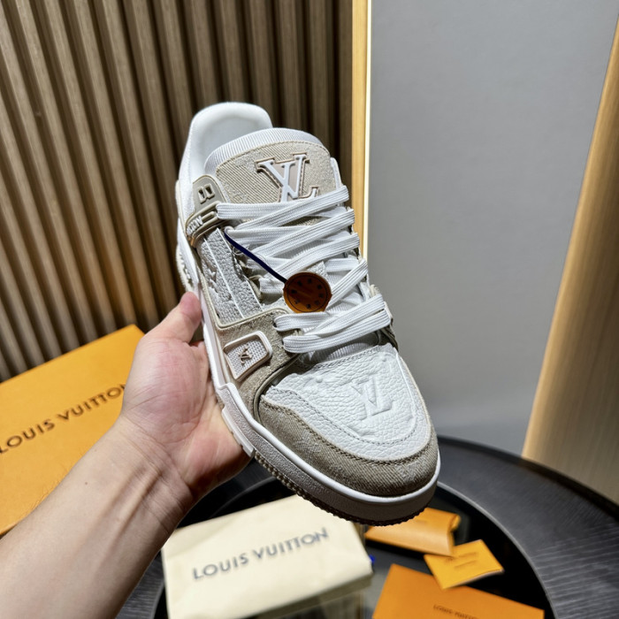 LV snekaers L0000616